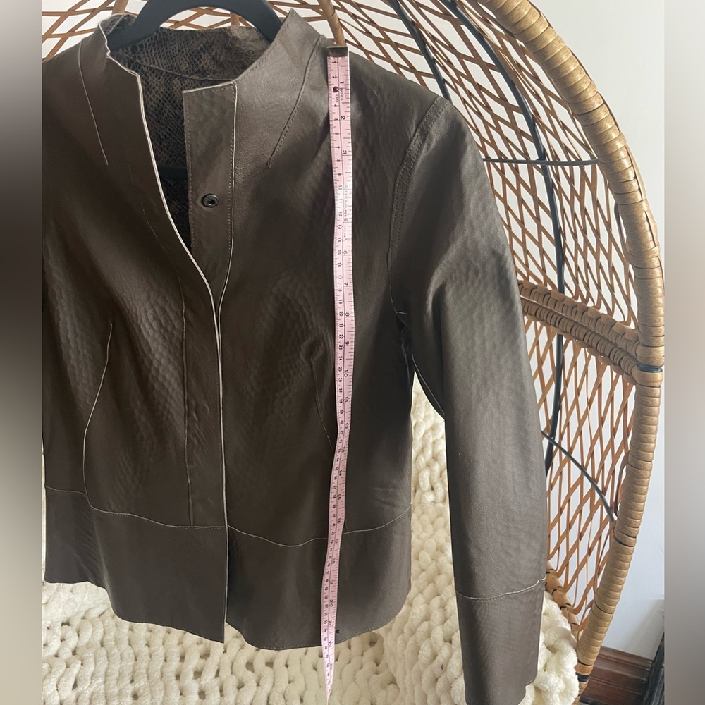 NWT Chico’s Leather Reversible Sze 0 Snakeskin - Picture 6 of 10